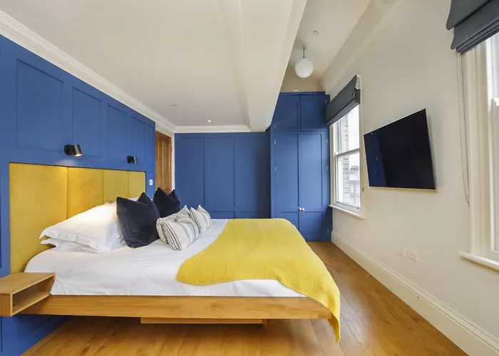 City Apartments - Priory Street