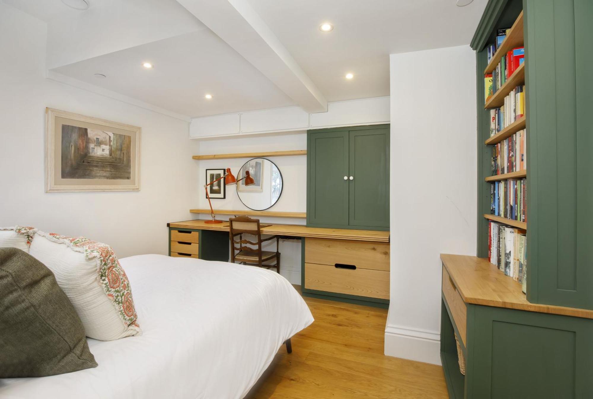 - Priory Street York